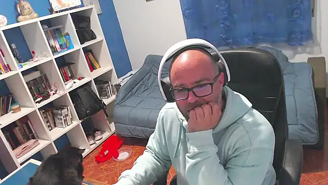 ravingr4d4 online show from 05/03/26, 08:34