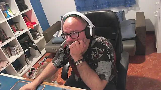 ravingr4d4 online show from 05/27/26, 09:55