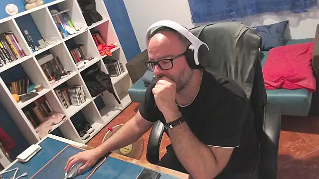 ravingr4d4 online show from 05/30/26, 08:58