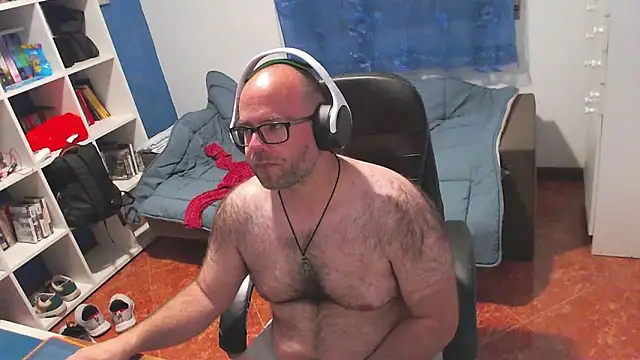ravingr4d4 online show from 05/01/26, 10:59