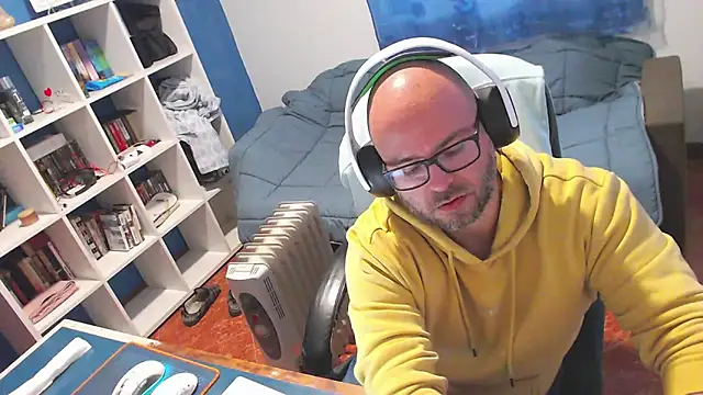 ravingr4d4 online show from 04/14/26, 01:27