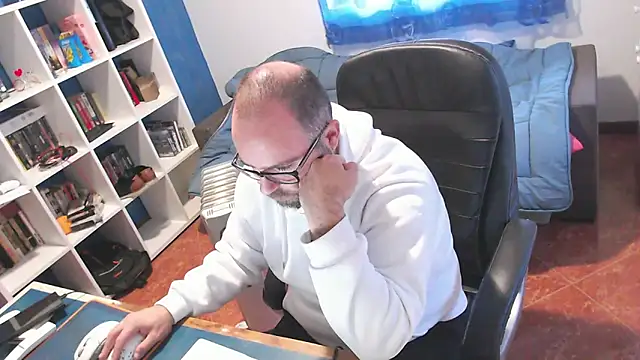 ravingr4d4 online show from 03/26/26, 10:13