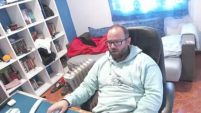 ravingr4d4 online show from 11/26/25, 10:48