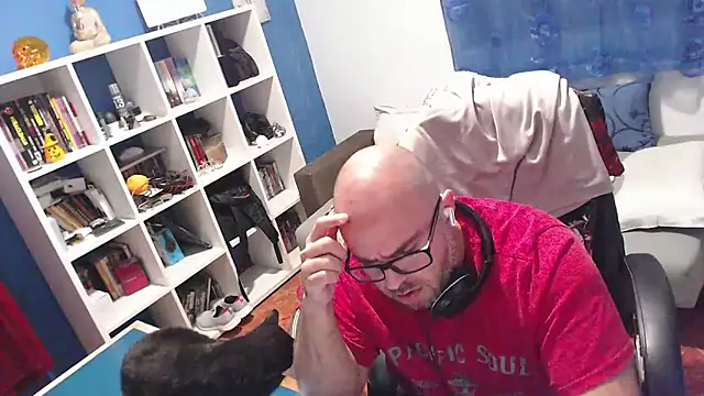 ravingr4d4 online show from 10/15/25, 10:40