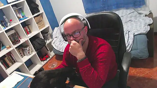 ravingr4d4 online show from 04/10/26, 11:01