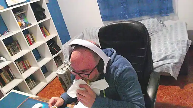 ravingr4d4 online show from 02/07/26, 07:55