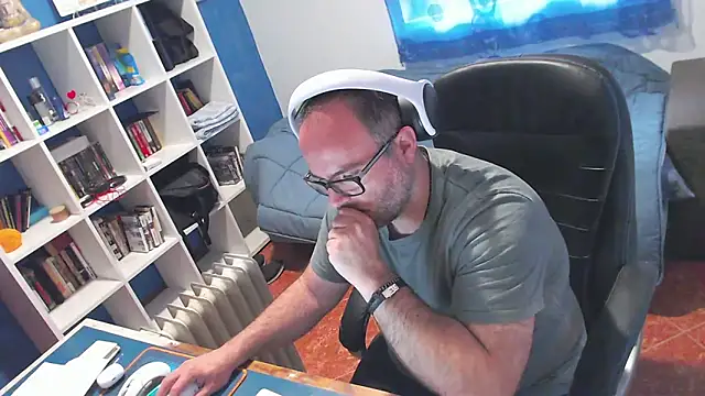 ravingr4d4 online show from 04/07/26, 09:55