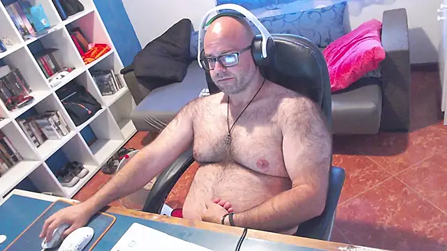 Snapshot of ravingr4d4 chatting on 06/16/26, 10:59 ravingr4d4 online show from 06/16/26, 10:59