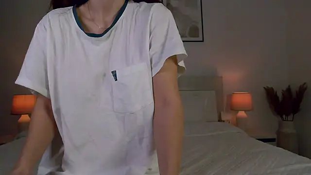 Snapshot of LilyRoselyn chatting on 03/11/25, 02:32 LilyRoselyn online show from 03/11/25, 02:32