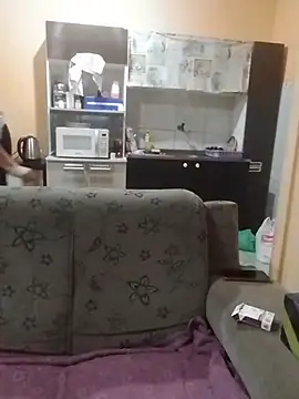 LilithRos3 online show from 04/18/26, 09:37