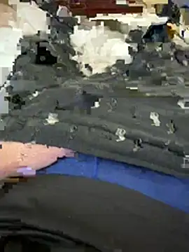 Tylerx9 online show from 04/06/26, 07:42