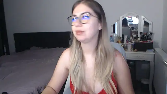 SugarErika online show from 09/17/25, 07:10