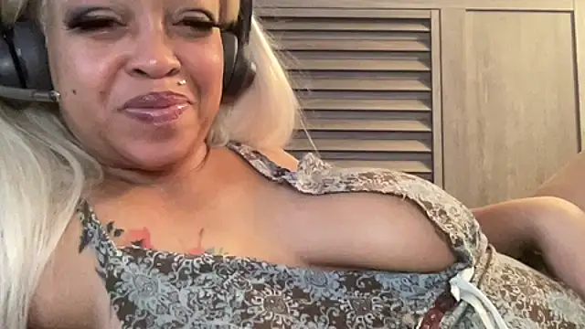 cocaNutt online show from 02/26/26, 04:23