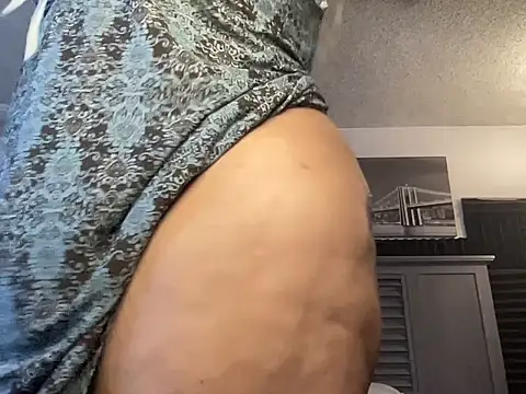 cocaNutt online show from 10/03/25, 12:50