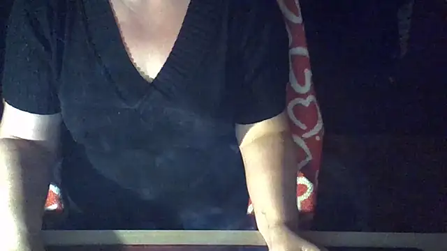 Silvia2277 online show from 11/04/25, 08:12