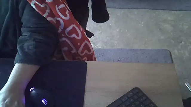 Silvia2277 online show from 01/13/26, 07:01