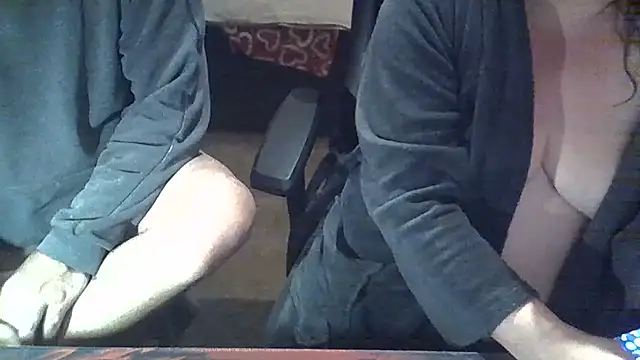 Silvia2277 online show from 11/18/25, 08:56