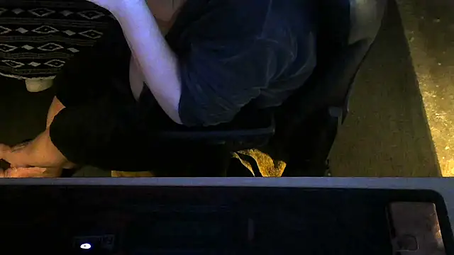 Silvia2277 online show from 03/26/26, 09:56