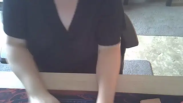 Silvia2277 online show from 10/22/25, 08:25