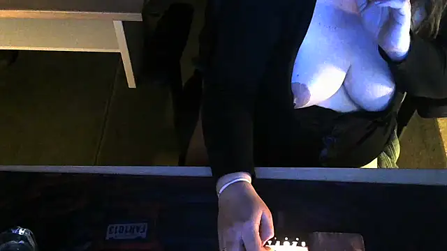 Silvia2277 online show from 03/07/26, 10:15