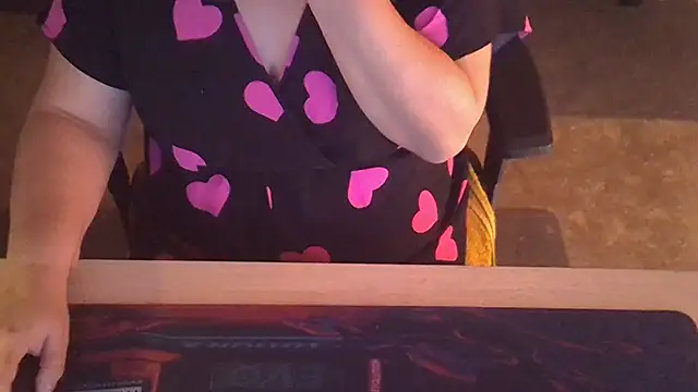 Silvia2277 online show from 10/25/25, 08:46