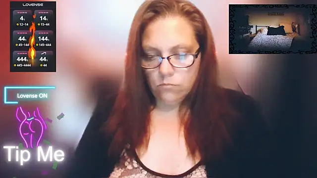 sexybeautifularies online show from 10/03/25, 02:51