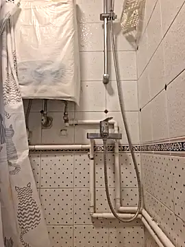 john ng654321 online show from 10/05/25, 06:48