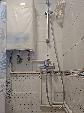 john ng654321 online show from 10/15/25, 01:15