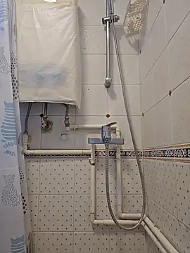 john ng654321 online show from 10/13/25, 01:51