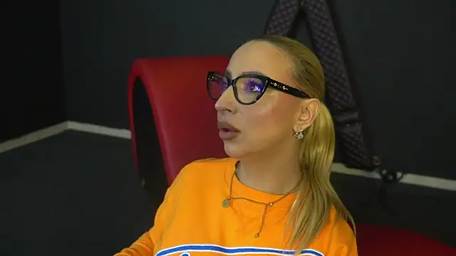 CelineConner online show from 03/16/26, 05:15