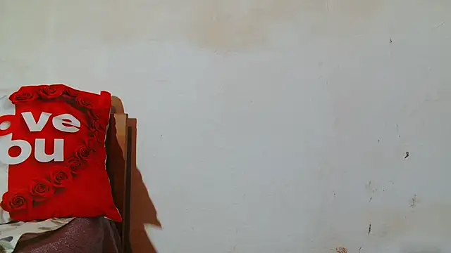 Andra Love online show from 02/15/26, 08:30