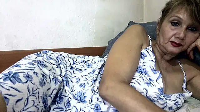 Andra Love online show from 10/10/25, 08:09