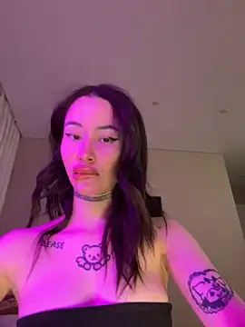 Yunasi online show from 09/30/25, 03:07