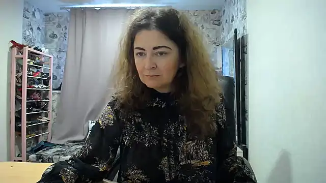 Helen1974 online show from 04/08/26, 08:16