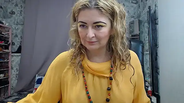 Helen1974 online show from 10/06/25, 05:57