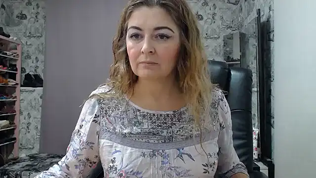 Helen1974 online show from 01/30/25, 05:17