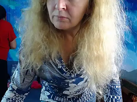 Helen1974 online show from 09/28/25, 01:51