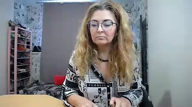 Helen1974 online show from 02/19/25, 07:50