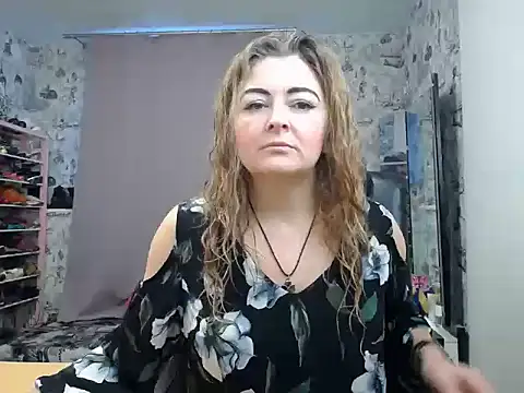 Helen1974 online show from 03/05/25, 02:12