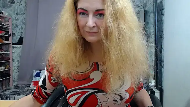 Helen1974 online show from 12/02/25, 01:57