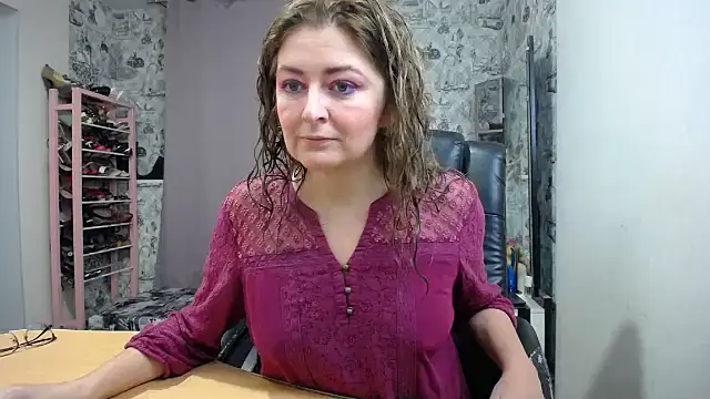 Helen1974 online show from 02/05/26, 04:36