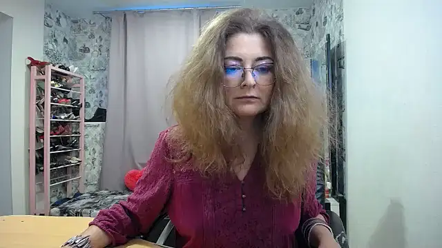 Helen1974 online show from 05/21/26, 02:14