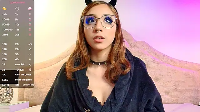 Snapshot of bellablack27 chatting on 03/18/25, 04:50 bellablack27 online show from 03/18/25, 04:50