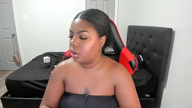 demi xoxo online show from 03/15/26, 11:45