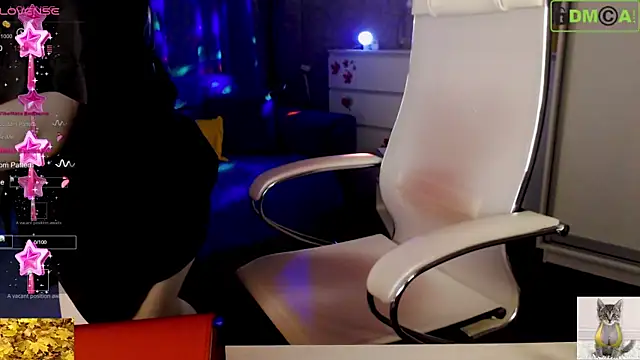 -R0sa-8ella- online show from 11/29/25, 10:32