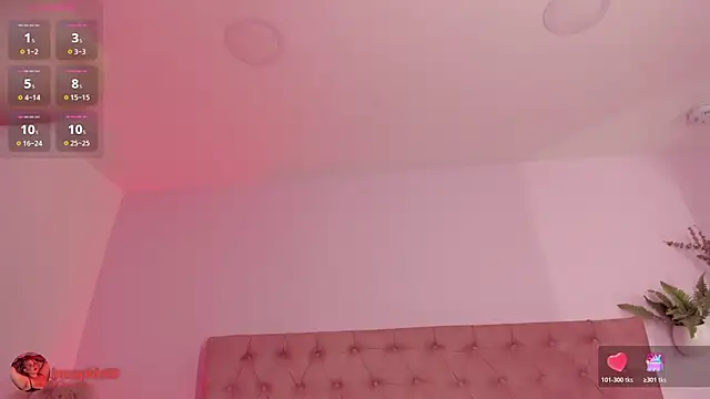 sophiarossee  online show from 12/16/25, 12:31