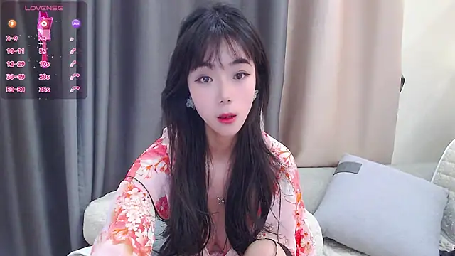 Snapshot of Duludulu_007 chatting on 02/06/25, 06:29 Duludulu 007 online show from 02/06/25, 06:29