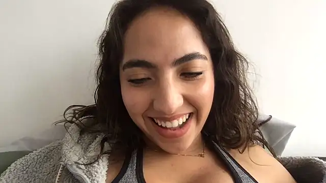 Sophi  a online show from 04/19/26, 07:38