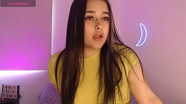 Snapshot of Megan_FE chatting on 02/16/25, 03:59 Megan FE online show from 02/16/25, 03:59