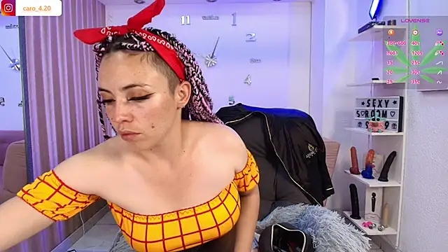 CaroFisher online show from 11/23/25, 12:48